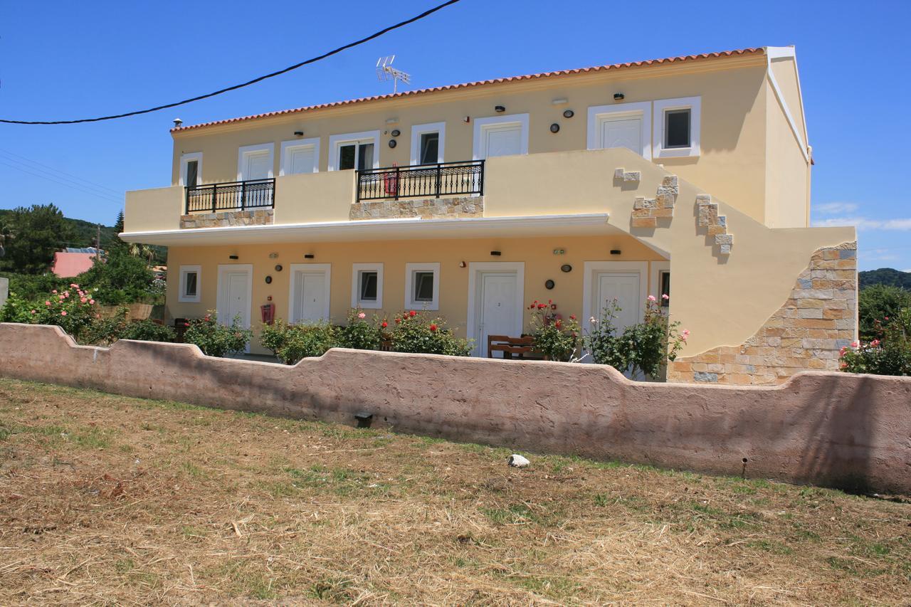 Kosmos Hotel Agios Stefanos Avliotes  Ngoại thất bức ảnh